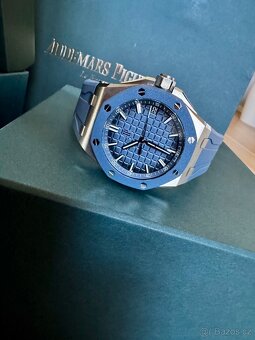 Audemars Piguet Royal Oak Offshore 43mm,  BLUE 2025 - 16