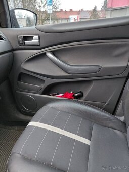 Prodám Ford kuga rv.2010 4x4 - 16