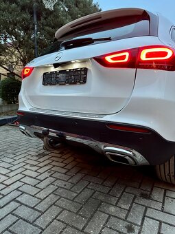 Mercedes Benz GLA200d 2021 2.0d Automat - 16