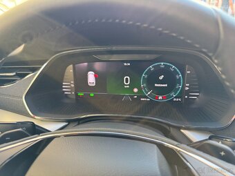 Škoda Octavia 4 iV Style 1.4 TSI 150kW DSG Navigace Virtual - 16