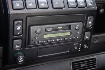 Land Rover Defender 90 2.5 Td5 Hard Top - 16