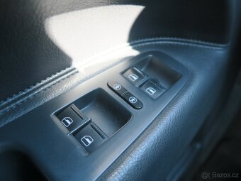 Volkswagen Touareg 3.0 TDI 165 kW 4X4 - 16