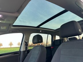 WV Touran 2.0 TDI Highline DSG max.vybava 2016 - 16