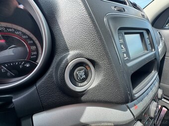 Fiat Freemont 2.0MJT 125KW URBAN VÝHŘEV - 16