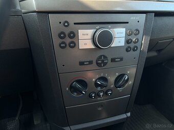 OPEL MERIVA 1,4 / 66 kW Essentia - 16