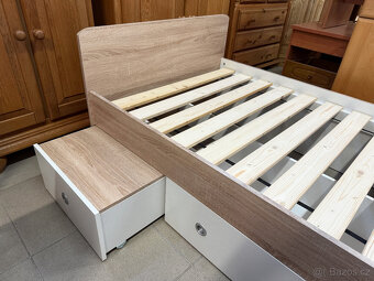 Nová postel s třemi úložnými šuplíky a roštem - 16