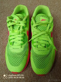 Tenisky zn."NIK AIR MAX" limitovaná edice vel."36,5" - 16