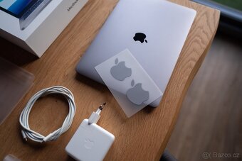 MacBook Pro 13" M1 2020 8GB TOP STAV - 16