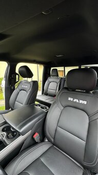 RAM 1500 5.7 HEMI NIGHT PAKIET LED ALPINE - 16