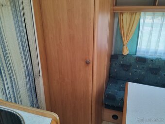 HOBBY 400SF č.740 pro 4. 1150 kg. Bojler. 100km/h. Rok 2002 - 16