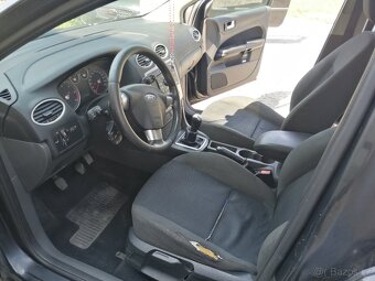 Ford focus 1.8tDCi - 16