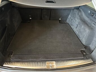 Mercedes-Benz E200d Technology Edition - 16