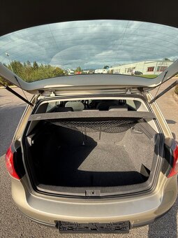 VW GOLF V 1.6 85kW, SERVISKA, KLIMA - 16