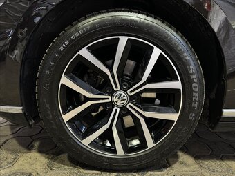 Volkswagen Passat 2.0TSI 140kW Elegance ČR 1Maj. - 16