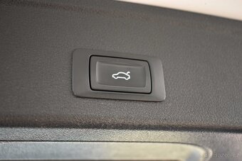 Audi A4, 40TDI.Q.SLINE.VIRTUAL.LED.DPH - 16