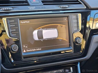 PRODÁNO -VW Touran 2.0TDI 110kW DSG LED ALCANTARA TAŽNÉ PANO - 16