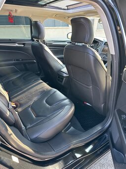 Ford Mondeo 2015 rok 2.0 tdci 110 kw ve nejlepší výbavě - 16