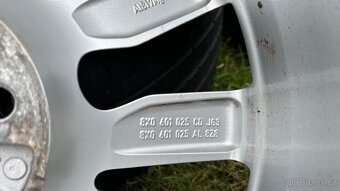 Audi S1 / A1 original kola 17" 8X0601025AL - 16