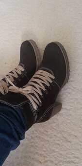 Lasocki polokozačky na blokovém podpatku - 16