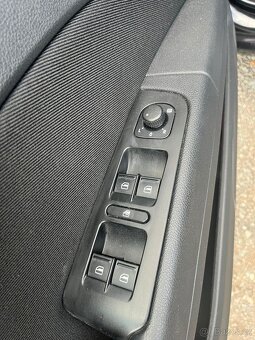 Škoda Superb 2.0 TDi 103kw 252xxx DE- top - 16