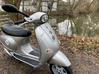 Vespa ET4 150 - 16