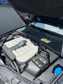 Volkswagen Passat 4.0 W8 4Motion - 16