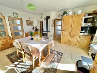 Šumava - prodej domu 4+1, 155 m2, zahrada 595 m2, obec Stach - 16