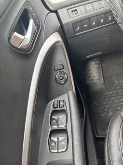Hyundai Santa Fe 2.2 CRDi 4x4 Premium A/T - 16