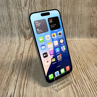 iPhone 15 128GB, zelený (12 měsíců záruka) - 16