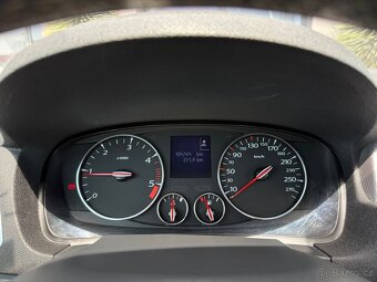 Renault Laguna 2,0 DCI 131kW GT 4CONTROL PANAROMA - 16