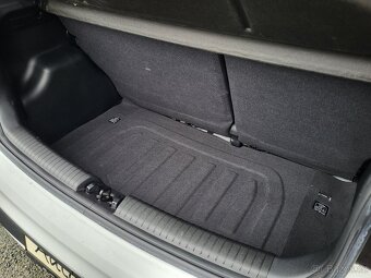 HYUNDAI i10 1.0 i 49kW FAMILY - ČR - 1.majitel - 16