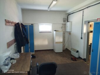 Pronájem/prodej výrobní a skladové haly v Dašicích 2500m2 - 16