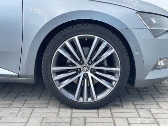 Škoda Superb 2.0 TDI / 140 kW DSG 4x4 Laurin & Klement - 16