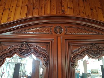 CHIPPENDALE LOŽNICE JAK NOVÁ VELMI DRAHÝ MODEL - 16
