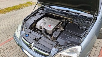 Citroën C5 2.2 HDI 16V - 16