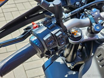 Yamaha MT-10 Tourer Edition, původ ČR, servisní knížka - 16