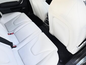 AUDI S6 5.2 V10 320kW - 16