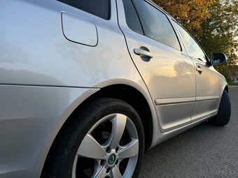 Škoda Octavia 1.6TDI 77kw Elegance 219 000km - 16