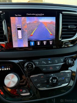 Chrysler Pacifica 2019 verze S. Panorama, 360kam. tažné - 16