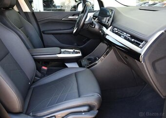 BMW Řada 2 218i LUXURY LINE H/K 1M TAŽNÉ - 16