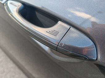 Ford Mondeo 2.0TDCi Titanium 8st. Aut. 2020 - Plná výbava - 16