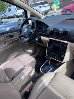 Sharan 2.8 v6 LPG - 16