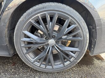 Audi A6 Avant C8 Sport 50 TDI Quattro – TOP výbava - 16