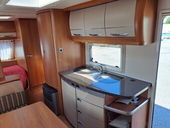 Karavan HOBBY 560, palandy - 16