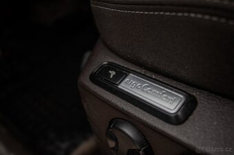 Volkswagen Passat Variant 2.0 TDI BMT Highline DSG - 16