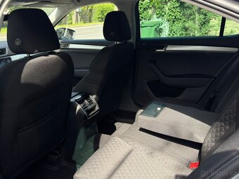 Škoda Superb 1.4 PHEV 160kW 1.MAJ. ČR DPH NEBOURÁN - 16