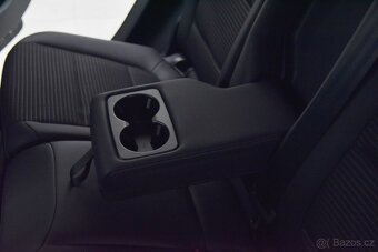 Kuga 2.5 Duratec HEV Titanium X AWD eCVT, LED, ACC, Kamera - 16