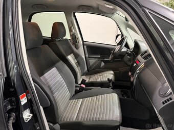 Suzuki SX4 2,0 DDIS 4X4 KEY-LESS TAŽNÉ - 16