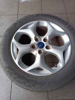 FORD FOCUS COMBI TDCi SERVIS NOVÉ VSTŘIKY SERVIS - 16