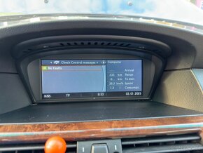 BMW E61 530xD lci 2009 4x4, automat - 16
